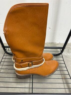 groove Women's Cognac Tall Riding Boots with Rope Accent 🐴